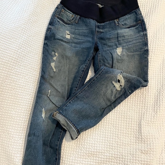 Gap Maternity Girlfriend Jeans - Picture 1 of 3